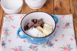 Торт бисквит Шоколад на кипятке - шаг 33