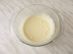 Торт бисквитный с фруктами - шаг 3