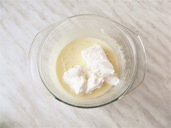 Торт бисквитный с фруктами - шаг 5