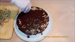 Торт Чёрный принц со сметанным кремом и сливками - шаг 5 Торт Чёрный принц со сметанным кремом и сливками - шаг 5