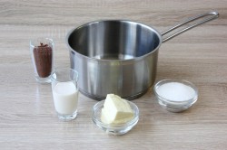 Торт из шоколадного печенья без выпечки - шаг 10 Торт из шоколадного печенья без выпечки - шаг 10