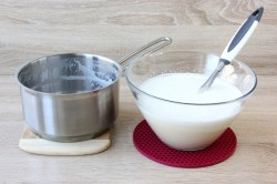 Торт из шоколадного печенья без выпечки - шаг 5 Торт из шоколадного печенья без выпечки - шаг 5