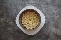 Торт карамелизированный с бананами - шаг 7 Торт карамелизированный с бананами - шаг 7