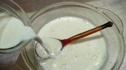 Бисквитный торт с заварным кремом - шаг 9