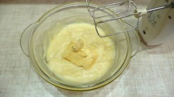 Бисквитный торт с заварным кремом - шаг 11