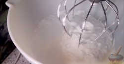 Торт корзина с цветами на 8 Марта - шаг 16