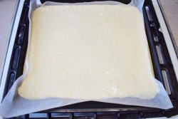 Торт Минни Маус для девочки - шаг 4