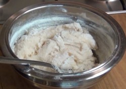 Торт Миньон шоколадный бисквит из мастики - шаг 23 Торт Миньон шоколадный бисквит из мастики - шаг 23