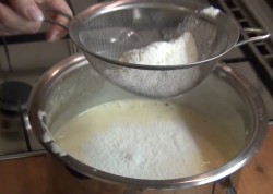 Торт Миньон шоколадный бисквит из мастики - шаг 2 Торт Миньон шоколадный бисквит из мастики - шаг 2