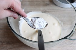 Торт на сметане и сгущенном молоке - шаг 2