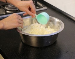 Торт Наполеон со сливочным кремом и ванильным вкусом - шаг 3