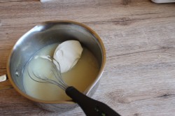 Муссовый торт Новогоднее полено - шаг 7 Муссовый торт Новогоднее полено - шаг 7