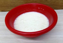 Бисквитный торт персиковый со сливочным кремом - шаг 4