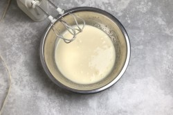 Торт Птичье молоко в домашних условиях с желатином - шаг 2