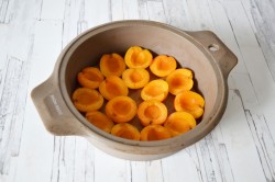 Торт с абрикосами - шаг 12