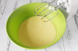 Торт с бананом и сгущенкой вареной - шаг 1 Торт с бананом и сгущенкой вареной - шаг 1