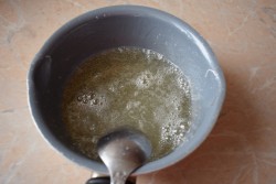 Торт с цветами из крема - шаг 11 Торт с цветами из крема - шаг 11