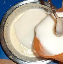 Ягодный торт с клубникой - шаг 4 Ягодный торт с клубникой - шаг 4