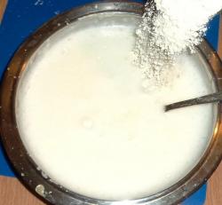 Ягодный торт с клубникой - шаг 5 Ягодный торт с клубникой - шаг 5