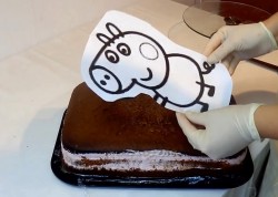 Торт Свинка Пеппа йогуртовый - шаг 1