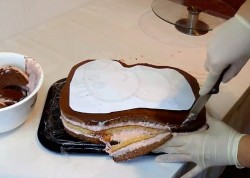 Торт Свинка Пеппа йогуртовый - шаг 2