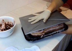 Торт Свинка Пеппа йогуртовый - шаг 4