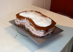 Торт Свинка Пеппа йогуртовый - шаг 6