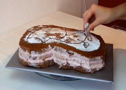 Торт Свинка Пеппа йогуртовый - шаг 8