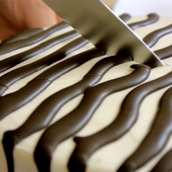 Торт Зебра на сметане и кефире