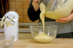 Торт Зебра на сметане и кефире - шаг 8