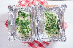 Филе трески, запеченное в духовке в фольге - шаг 3