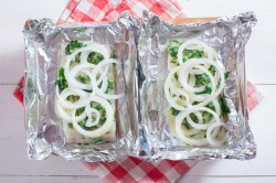 Филе трески, запеченное в духовке в фольге - шаг 4