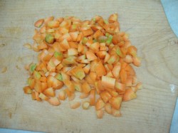 Тушеная капуста с кабачками в мультиварке - шаг 2 Тушеная капуста с кабачками в мультиварке - шаг 2