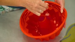 Творожно-апельсиновый торт со сметаной без выпечки - шаг 15 Творожно-апельсиновый торт со сметаной без выпечки - шаг 15