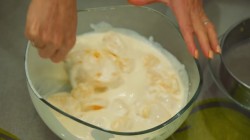 Творожно-апельсиновый торт со сметаной без выпечки - шаг 20 Творожно-апельсиновый торт со сметаной без выпечки - шаг 20