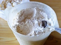 Творожно песочное тесто - шаг 2