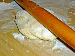 Творожно песочное тесто - шаг 8