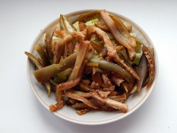 Удон со свининой и овощами в соусе терияки - шаг 6 Удон со свининой и овощами в соусе терияки - шаг 6