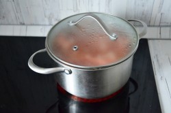 Уха из брюшек семги с пшеном - шаг 8 Уха из брюшек семги с пшеном - шаг 8