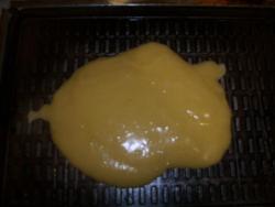 Вафли на яйцах сливочном масле в советской вафельнице - шаг 11