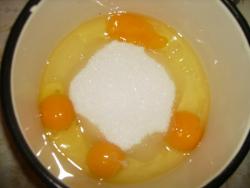 Вафли на яйцах сливочном масле в советской вафельнице - шаг 2