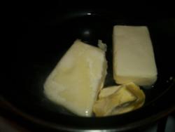 Вафли на яйцах сливочном масле в советской вафельнице - шаг 6