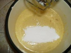 Вафли на яйцах сливочном масле в советской вафельнице - шаг 4