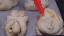 Ванильные булочки с сахаром и корицей - шаг 11 Ванильные булочки с сахаром и корицей - шаг 11