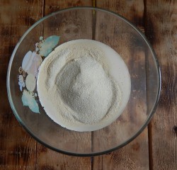 Воздушный манник на кефире без муки в духовке - шаг 3 Воздушный манник на кефире без муки в духовке - шаг 3