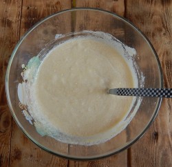 Воздушный манник на кефире без муки в духовке - шаг 6 Воздушный манник на кефире без муки в духовке - шаг 6