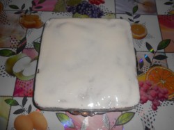 Ванильный манник на кефире без муки с кремом из сметаны - шаг 13