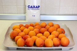 Варенье из абрикосов с ядрышками из косточек на зиму - шаг 1 Варенье из абрикосов с ядрышками из косточек на зиму - шаг 1