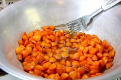 Варенье из абрикосов с ядрышками из косточек на зиму - шаг 5 Варенье из абрикосов с ядрышками из косточек на зиму - шаг 5