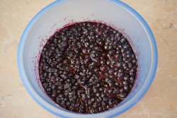 Черничное варенье из черники пятиминутка на зиму - шаг 4 Черничное варенье из черники пятиминутка на зиму - шаг 4
